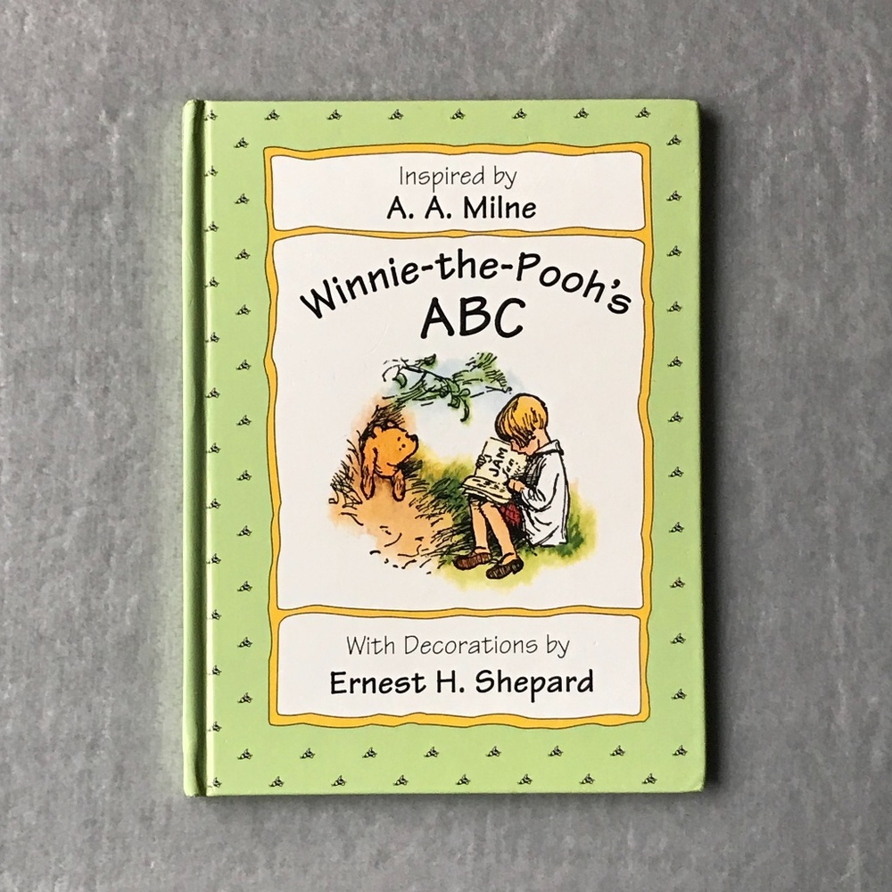 AA Milne Winnie-the-Pooh's ABC Ernest H Shepard Hardcover Book